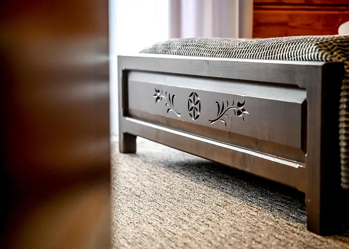 Na Budzu Z Jacuzzi Chalet